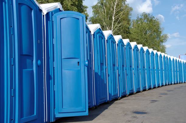 Portable Toilet Options We Offer in Holt, MI